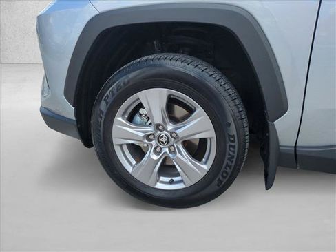 Certified 2025 Toyota RAV4 XLE FWD image 23