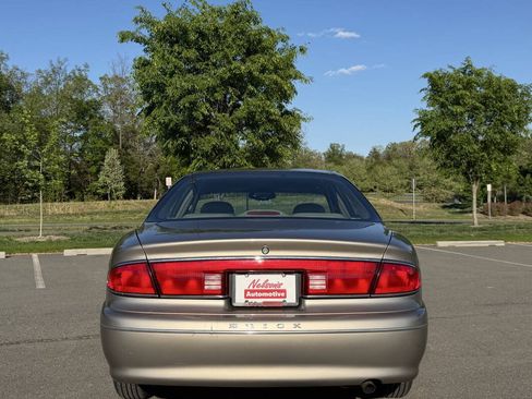 Used 2002 Buick Century Limited FWD image 4