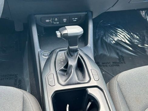 Used 2025 Kia K4 FWD image 19
