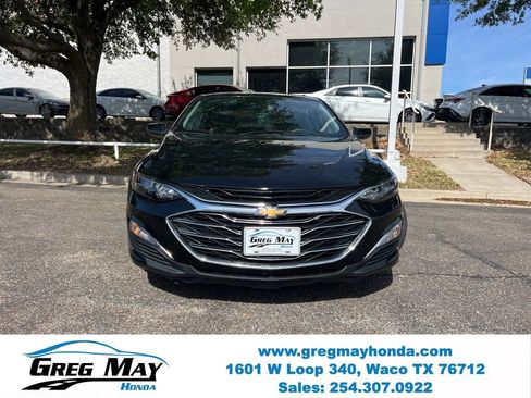 Used 2024 Chevrolet Malibu LS FWD image 2