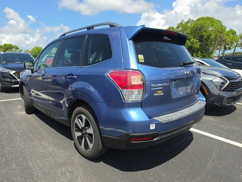 Used 2018 Subaru Forester 2.5i Limited AWD/4WD image 11