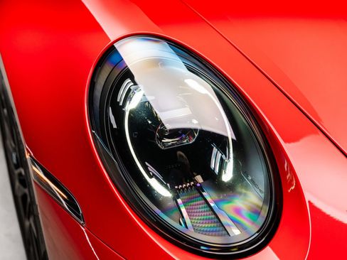 Used 2025 Porsche 911 Carrera image 20