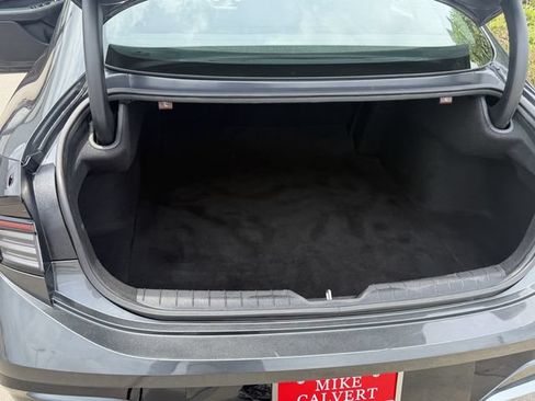 Used 2025 Hyundai Sonata SEL FWD image 25