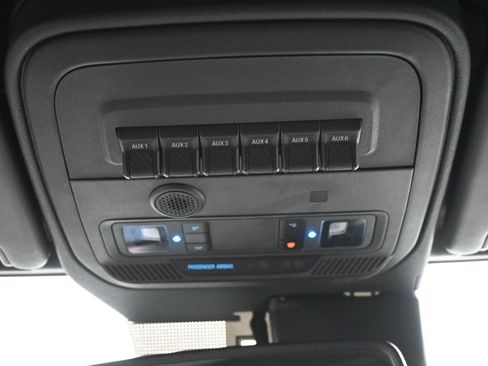 Used 2022 Ford Bronco Wildtrak AWD/4WD image 18