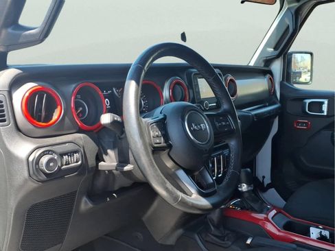 Used 2020 Jeep Wrangler Sport AWD/4WD image 15
