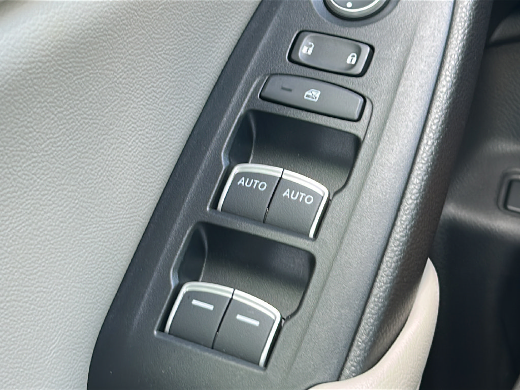 Used 2022 Honda Accord EX-L image 22