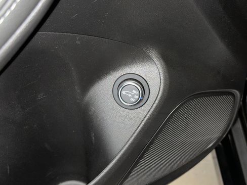 Certified 2023 Buick Encore GX Select w/ Experience Buick Package image 7