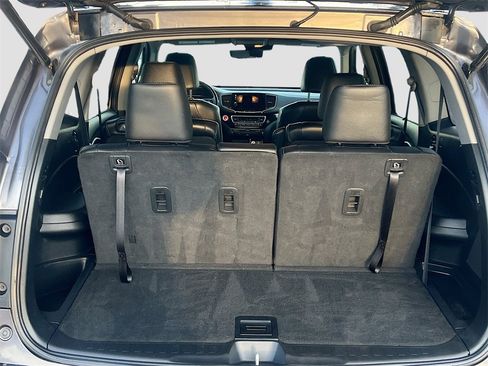 Used 2022 Honda Pilot Touring image 29