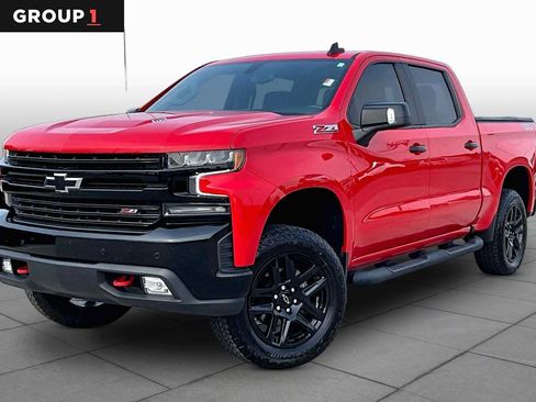 Used 2021 Chevrolet Silverado 1500 LT Trail Boss w/ Convenience Package II AWD/4WD image 1