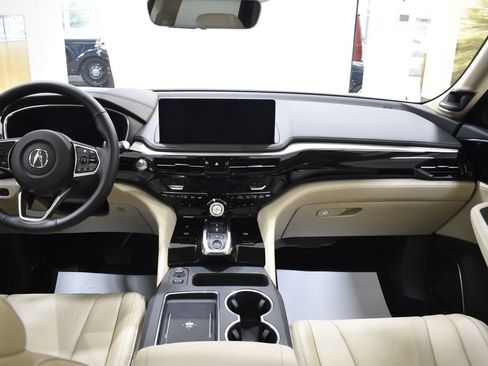 Used 2025 Acura MDX w/ Technology Package image 25