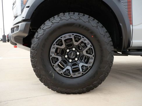 Used 2026 Ford F150 Raptor w/ Equipment Group 803A Raptor R AWD/4WD image 14