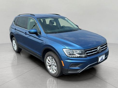 Used 2019 Volkswagen Tiguan SE AWD/4WD image 1
