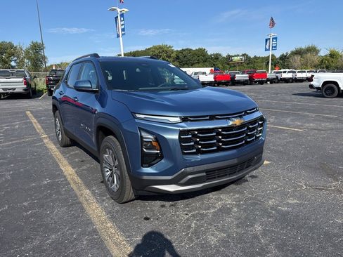New 2026 Chevrolet Equinox LT w/ Convenience Package II image 1