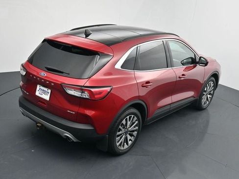 Certified 2022 Ford Escape Titanium w/ Class II Trailer Tow Package AWD/4WD image 26