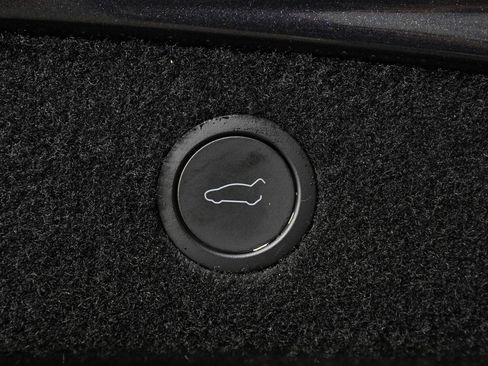 Used 2025 Tesla Model 3 Long Range image 13