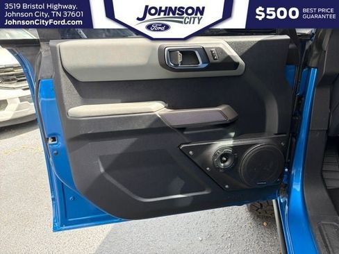 Used 2023 Ford Bronco Badlands w/ Sasquatch Package AWD/4WD image 22