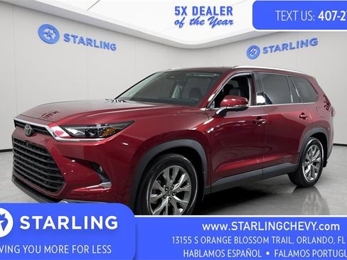 Used 2024 Toyota Grand Highlander XLE image 1
