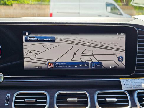 New 2026 Mercedes-Benz GLS 580 4MATIC image 27