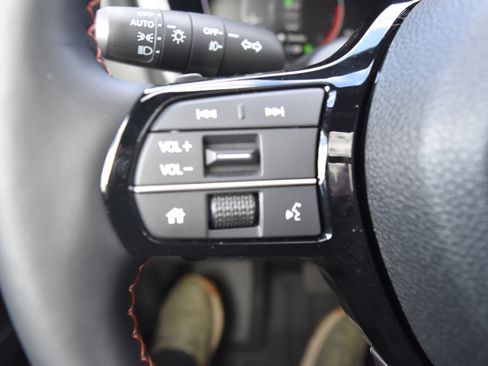 New 2025 Honda Pilot TrailSport image 17