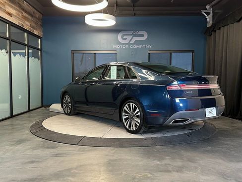 Used 2017 Lincoln MKZ Reserve image 5
