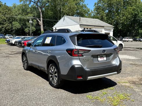 Certified 2023 Subaru Outback Limited AWD/4WD image 3