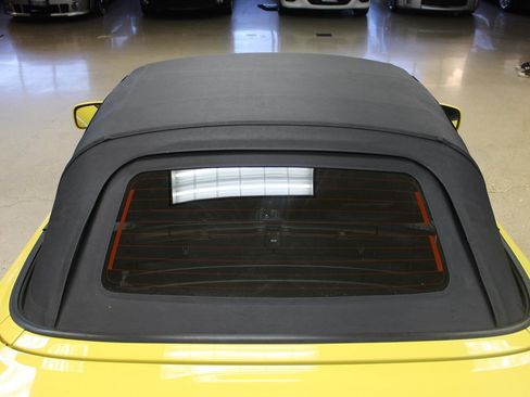 Used 2004 Toyota MR2 image 6