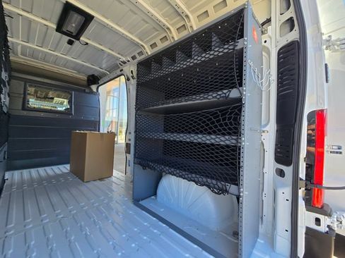 Used 2025 RAM ProMaster 2500 w/ Convenience Group FWD image 22