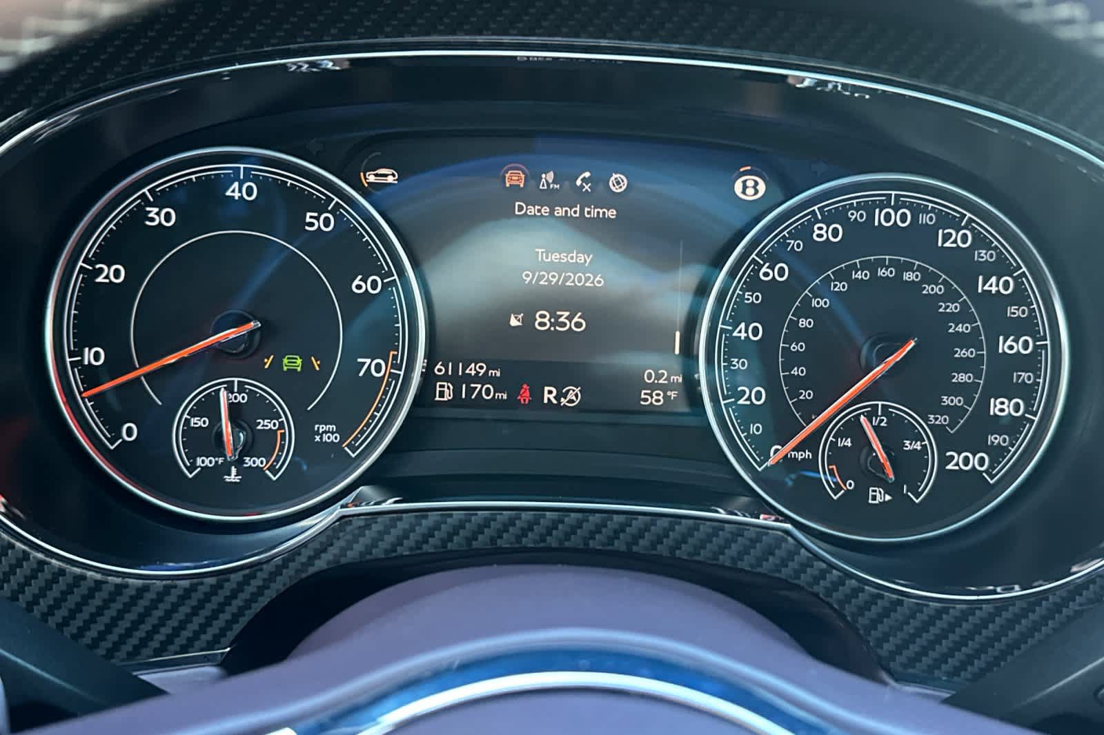 Used 2019 Bentley Bentayga AWD/4WD image 25