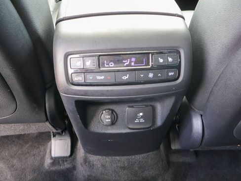 Used 2025 Hyundai Palisade Limited FWD image 22