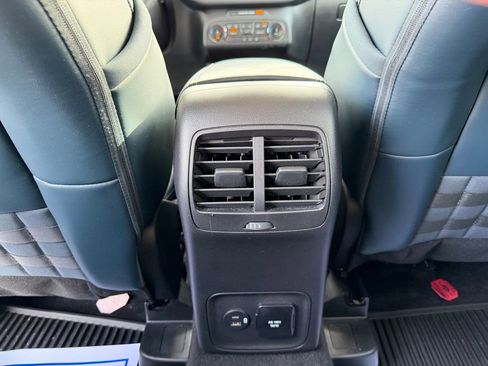 Used 2024 Ford Bronco Sport Outer Banks w/ Tech Package AWD/4WD image 14