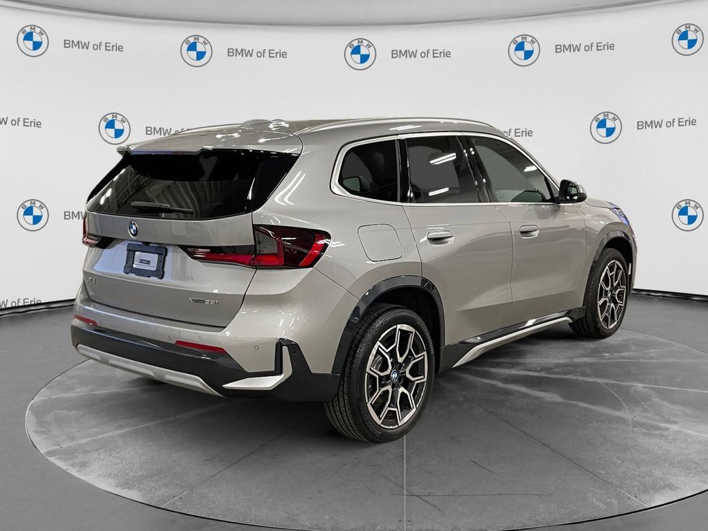 Certified 2026 BMW X1 xDrive28i w/ Convenience Package AWD/4WD image 5