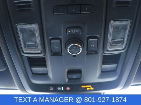 Used 2023 GMC Yukon XL AT4 w/ AT4 Premium Plus Package AWD/4WD image 34