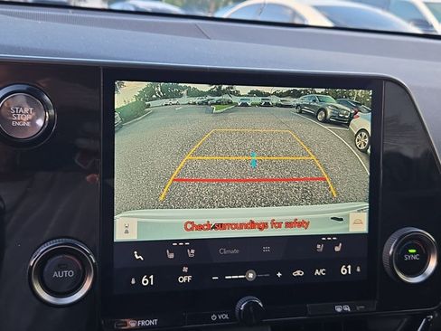 Used 2025 Lexus NX 250 FWD w/ Towing Package (2000 Lbs) image 11