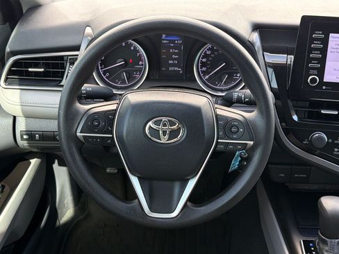 Certified 2021 Toyota Camry LE FWD image 11