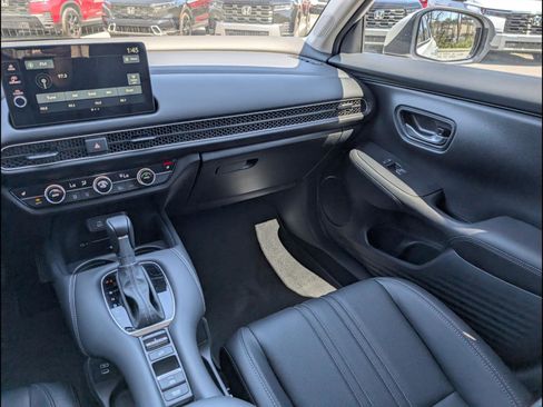 Certified 2026 Honda HR-V EX-L image 9