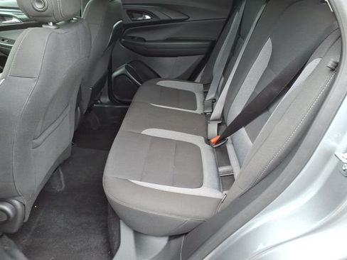 Used 2025 Chevrolet TrailBlazer LT AWD/4WD image 14