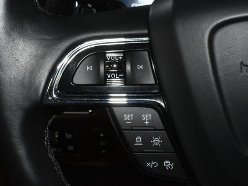 Used 2023 Lincoln Navigator Reserve image 31