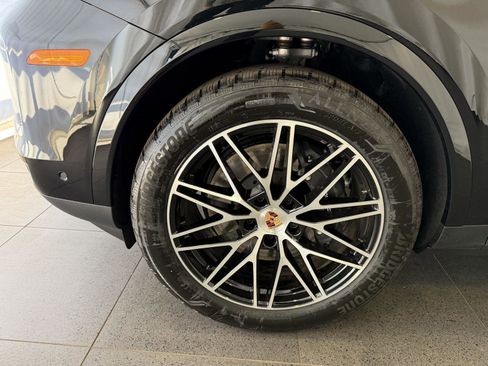 New 2026 Porsche Cayenne image 10