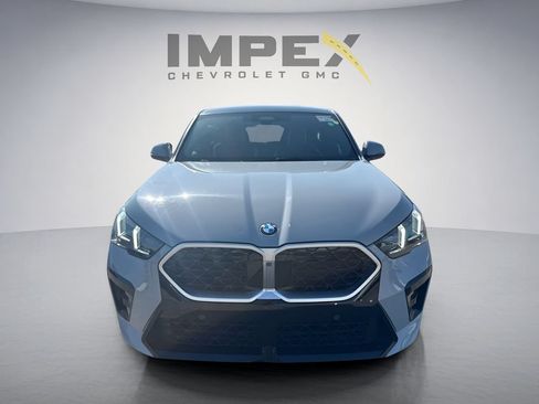 Used 2025 BMW X2 xDrive28i AWD/4WD image 8