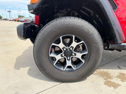Used 2019 Jeep Wrangler Unlimited Rubicon AWD/4WD image 9