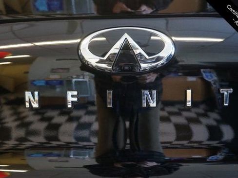 Certified 2023 INFINITI QX55 Essential image 78