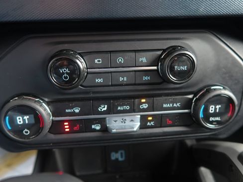 Used 2023 Ford Bronco Outer Banks AWD/4WD image 31