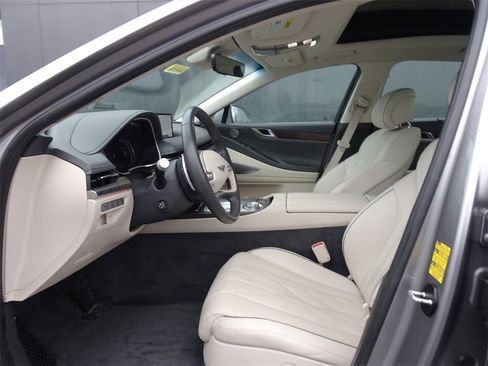 Used 2021 Genesis G80 3.5T image 8