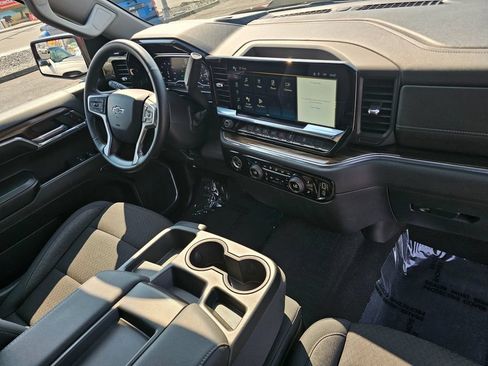 Certified 2024 Chevrolet Silverado 1500 LT Trail Boss w/ Protection Package AWD/4WD image 18