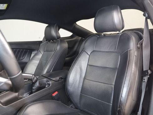 Used 2015 Ford Mustang GT Premium RWD image 48
