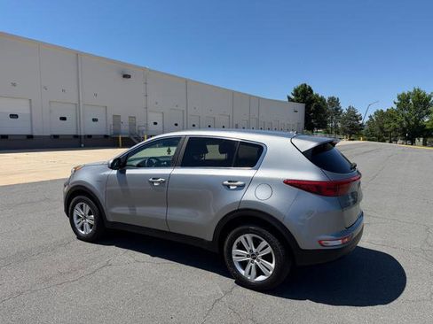 Used 2019 Kia Sportage LX AWD/4WD image 3
