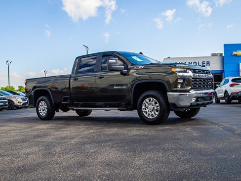 Used 2023 Chevrolet Silverado 2500 LT w/ All Star Edition AWD/4WD image 9