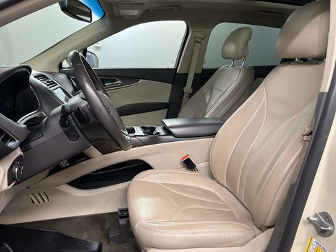 Used 2016 Lincoln MKX Reserve AWD/4WD image 28