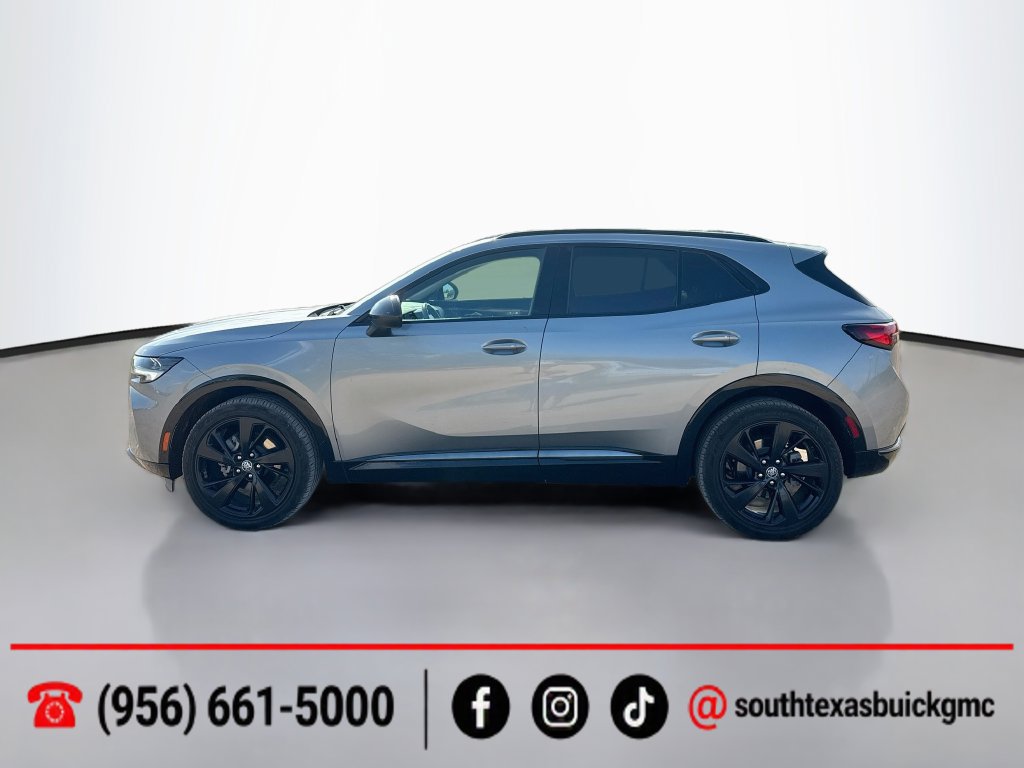 Used 2023 Buick Envision Essence w/ Sport Touring Package AWD/4WD image 4