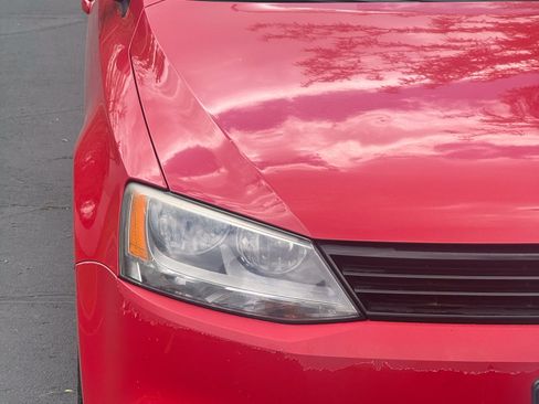 Used 2012 Volkswagen Jetta SE FWD image 25